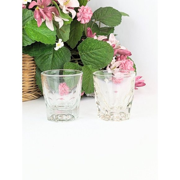 Set of 2 Vintage 70s Vodka Shooter Glasses Heavy Bottom Large Shot Glass Bourbon - Picture 4 of 9